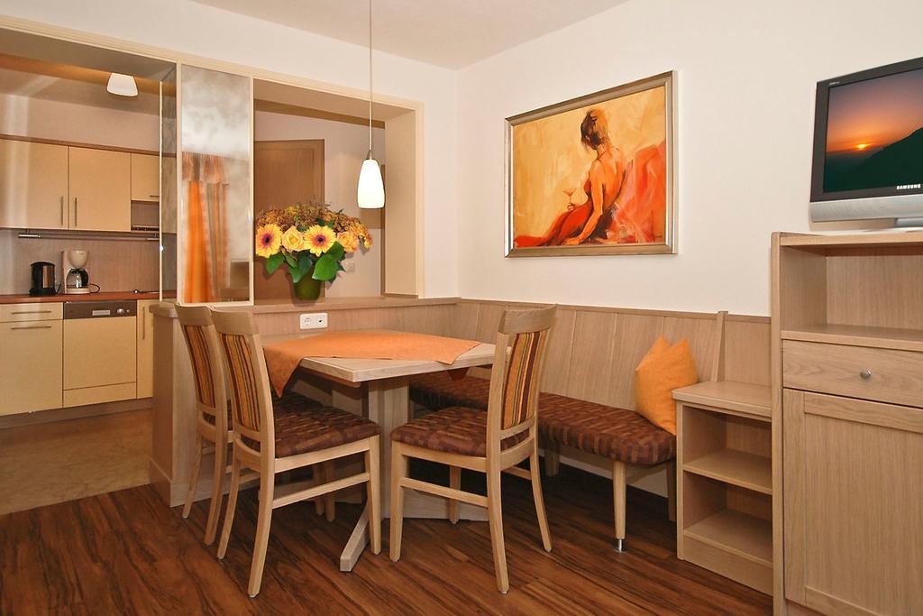 Apparthaus Villa Knauer Mayrhofen Chambre photo
